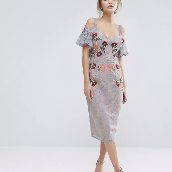 Hope & Ivy Dresses & Skirts - Hope & Ivy Embroidered Lace Midi Dress Size 4 NWT